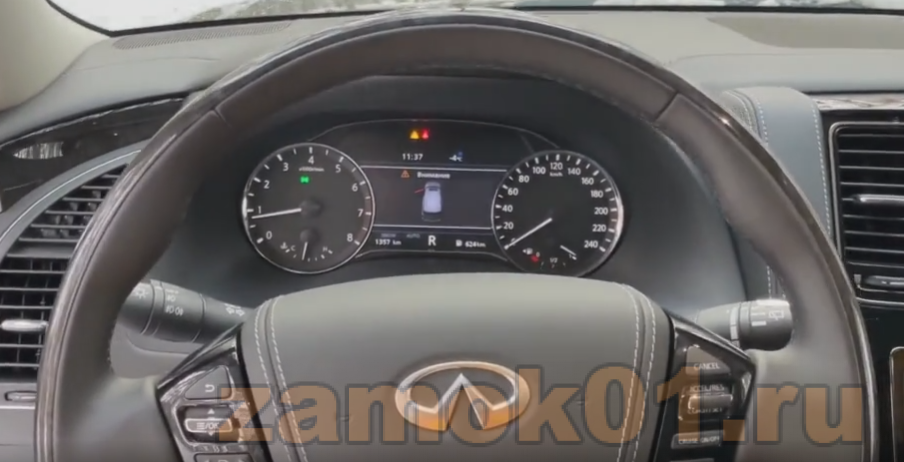 Как открыть автомобиль Инфинити QX80, если сел аккумулятор?