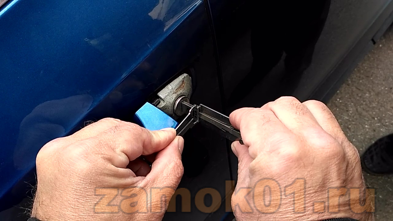 Как вы делаете вскрытие автомобильных замков?